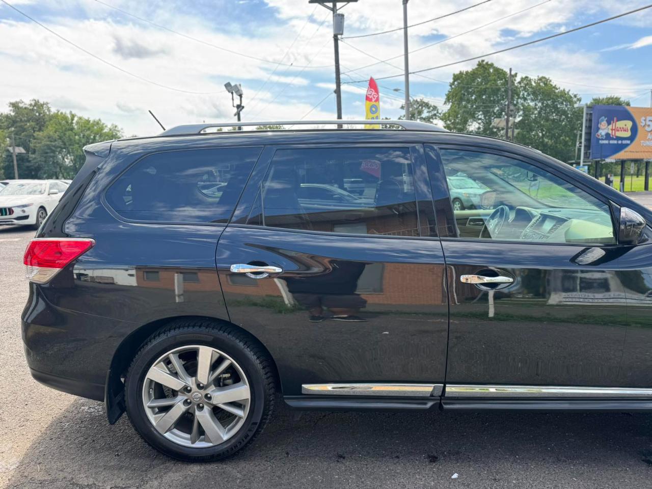 Nissan Pathfinder 4WD 4dr Platinum 2016