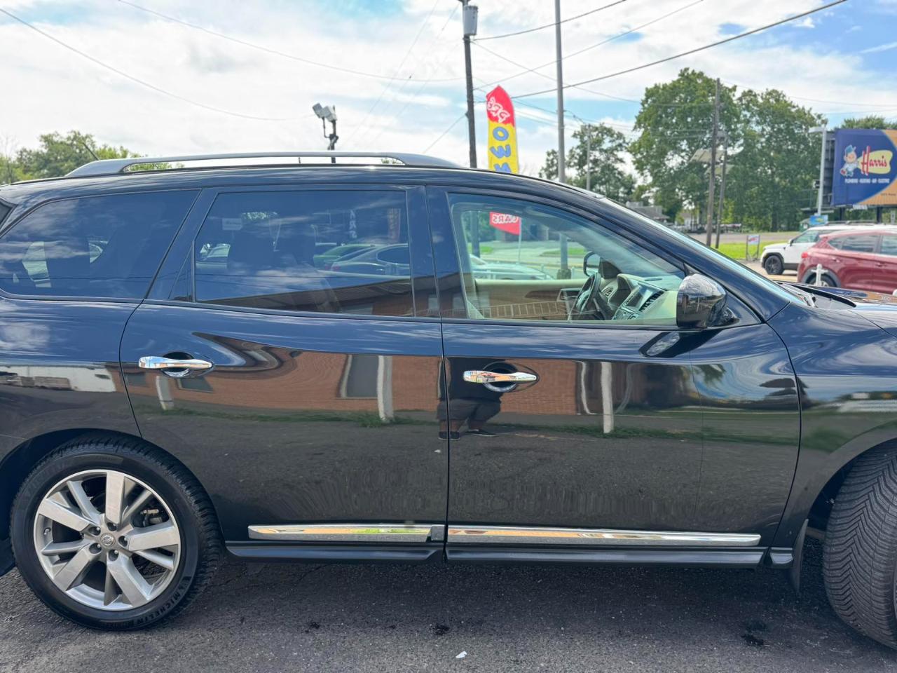 Nissan Pathfinder 4WD 4dr Platinum 2016