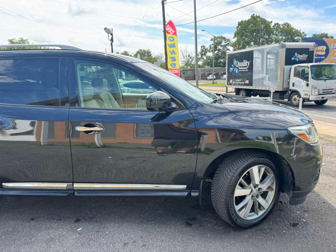 Nissan Pathfinder 4WD 4dr Platinum 2016
