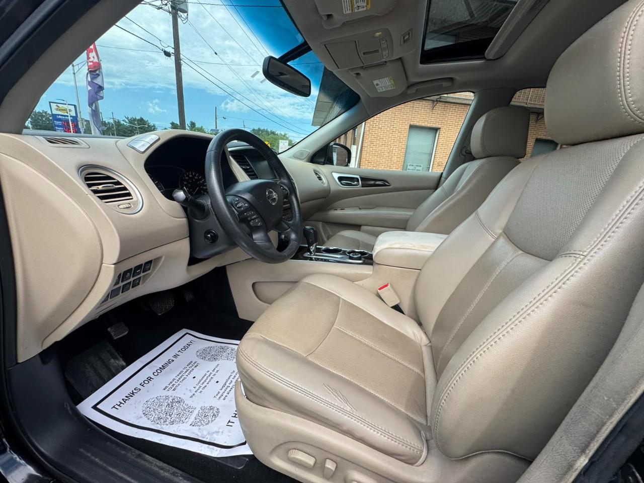 Nissan Pathfinder 4WD 4dr Platinum 2016