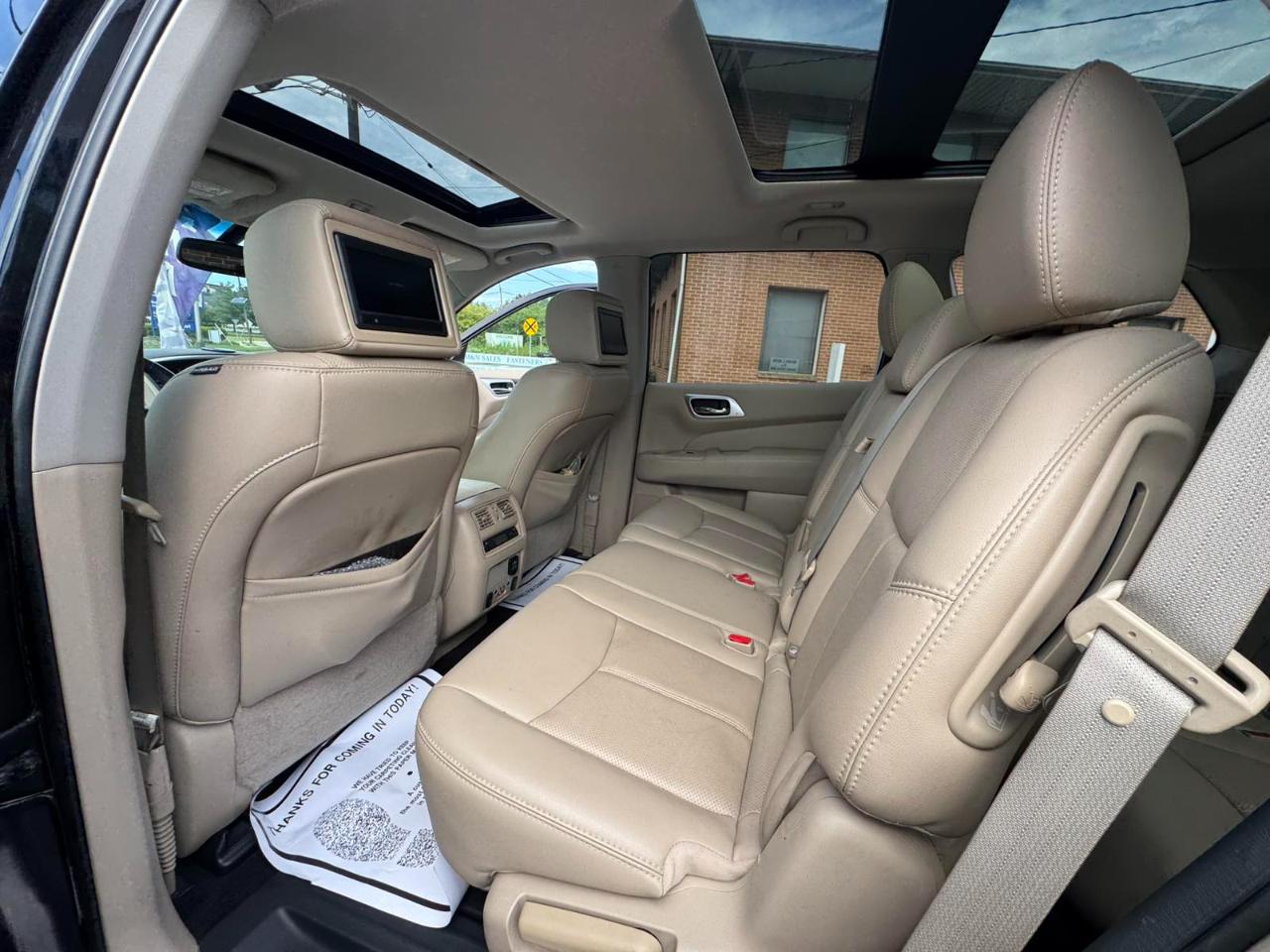 Nissan Pathfinder 4WD 4dr Platinum 2016