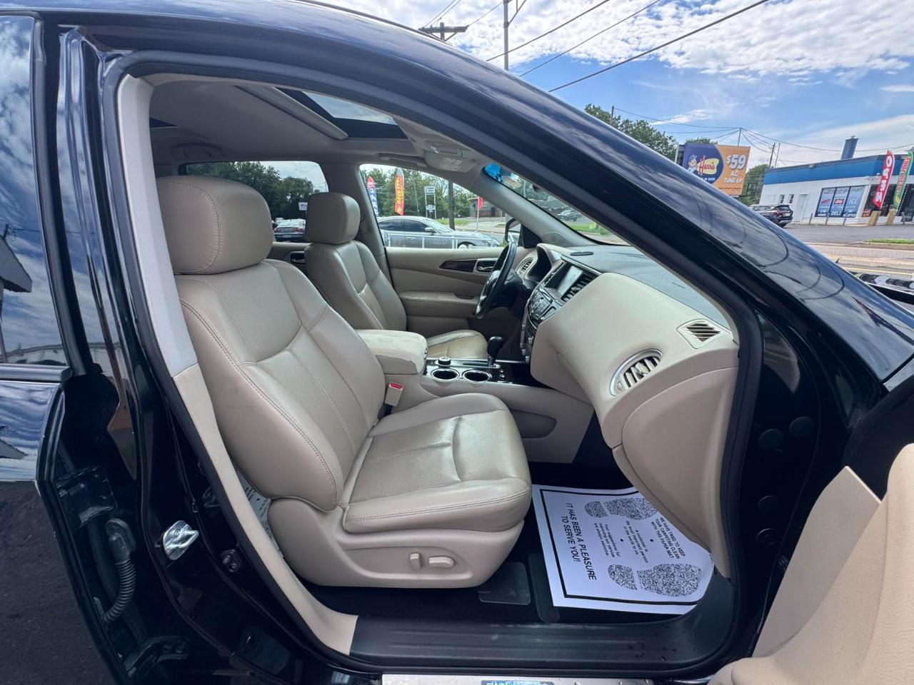 Nissan Pathfinder 4WD 4dr Platinum 2016