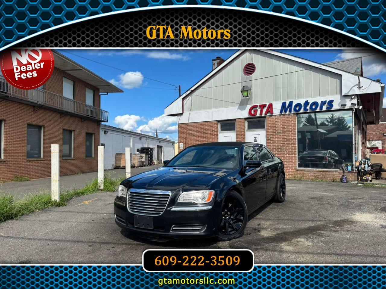 Chrysler 300 4dr Sdn RWD 2014