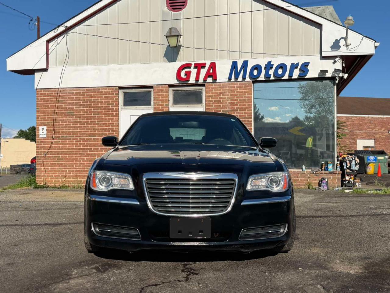 Chrysler 300 4dr Sdn RWD 2014