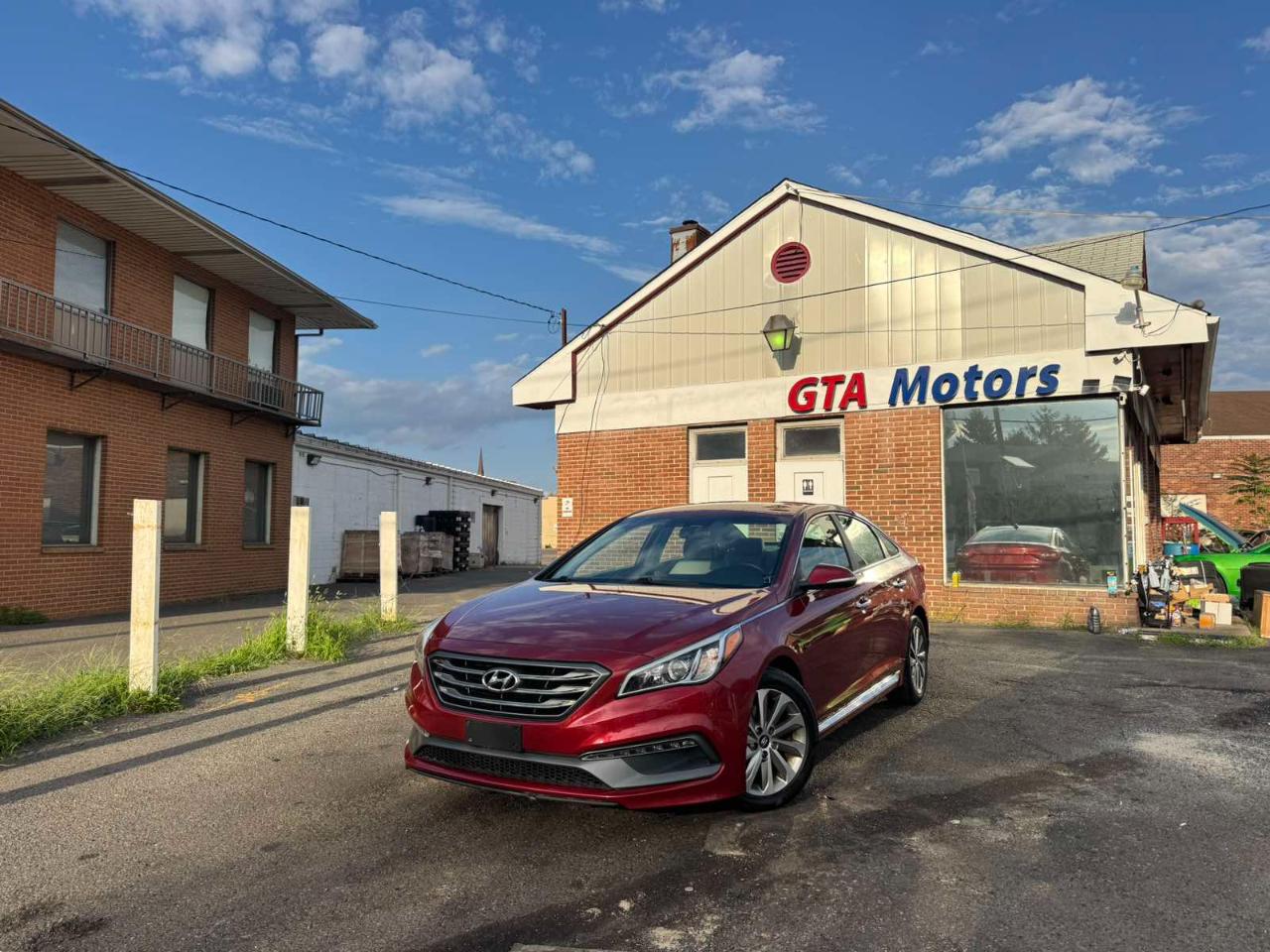 Hyundai Sonata 4dr Sdn 2.4L Sport PZEV 2016