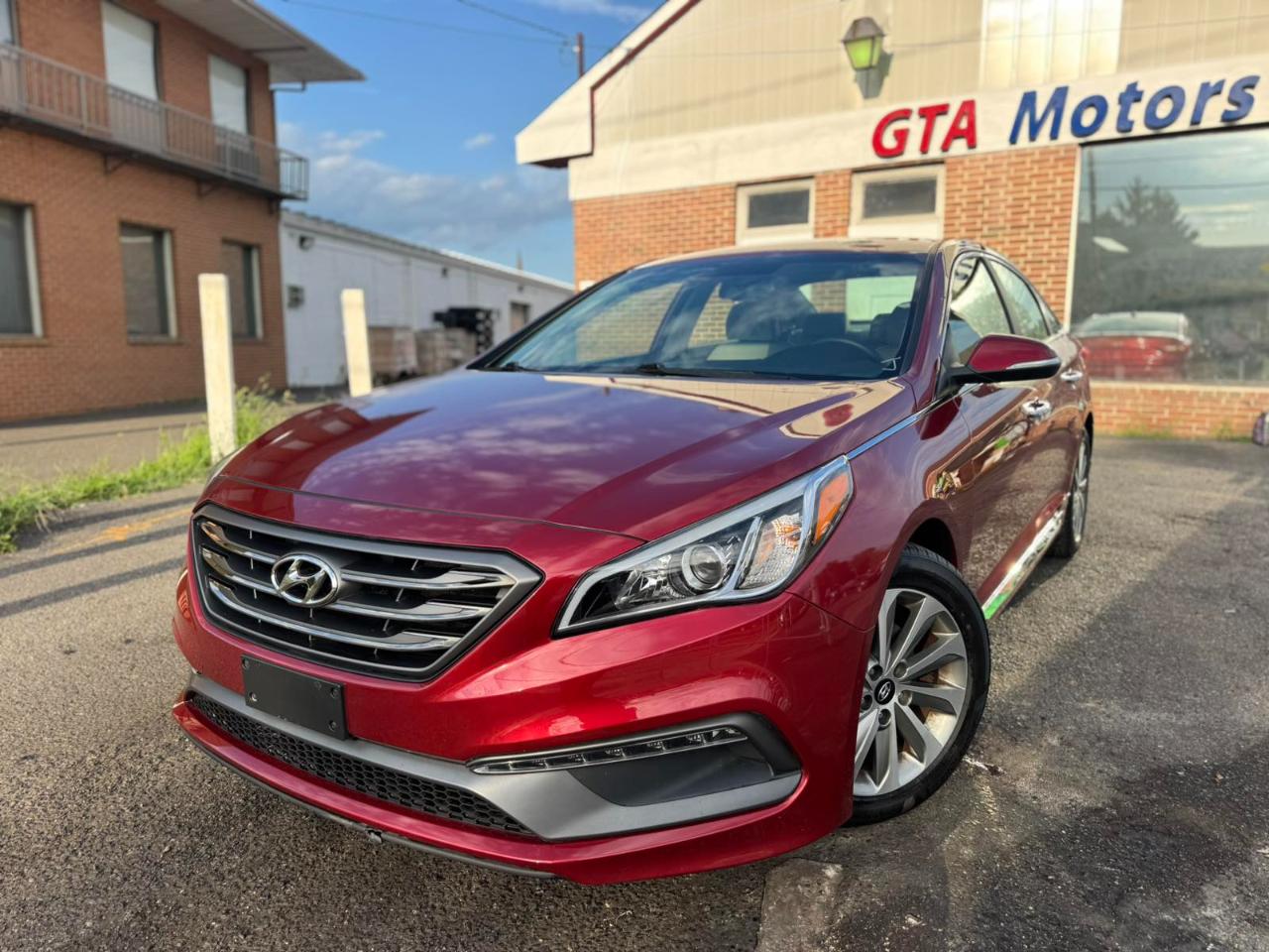 Hyundai Sonata 4dr Sdn 2.4L Sport PZEV 2016