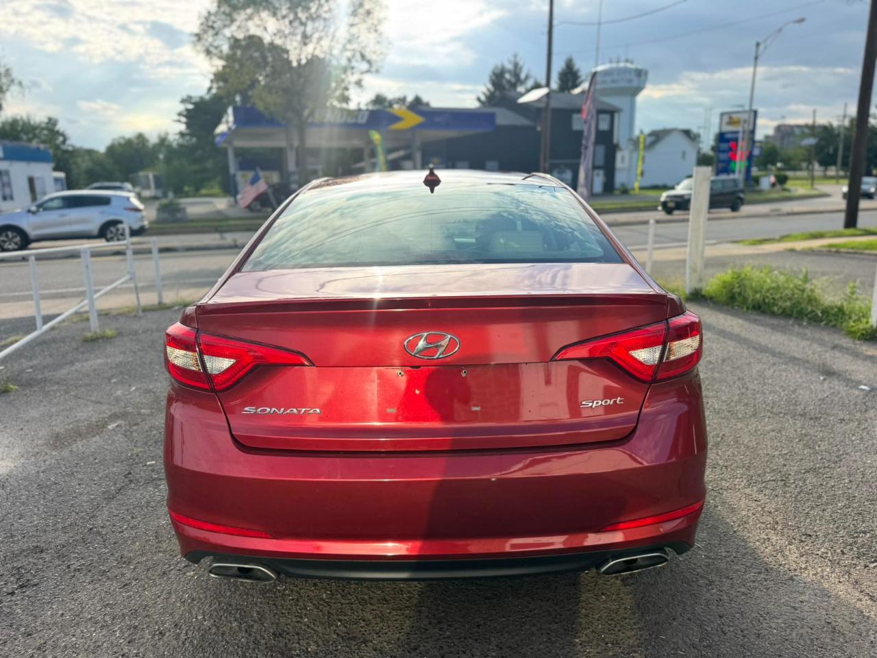 Hyundai Sonata 4dr Sdn 2.4L Sport PZEV 2016