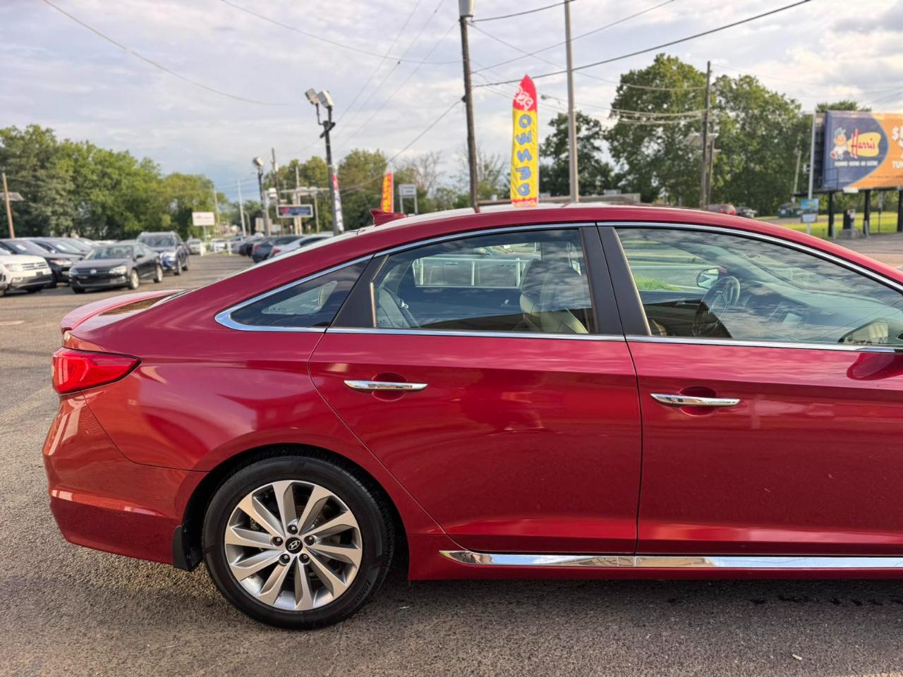 Hyundai Sonata 4dr Sdn 2.4L Sport PZEV 2016