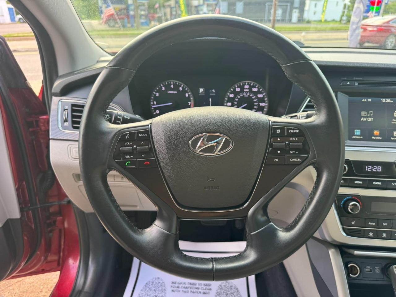 Hyundai Sonata 4dr Sdn 2.4L Sport PZEV 2016