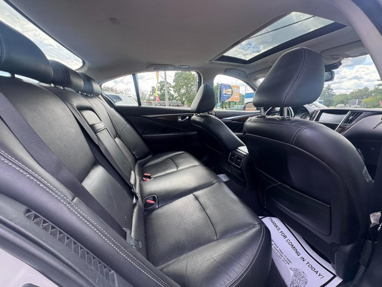 Infiniti Q50 4dr Sdn Hybrid Premium AWD 2014