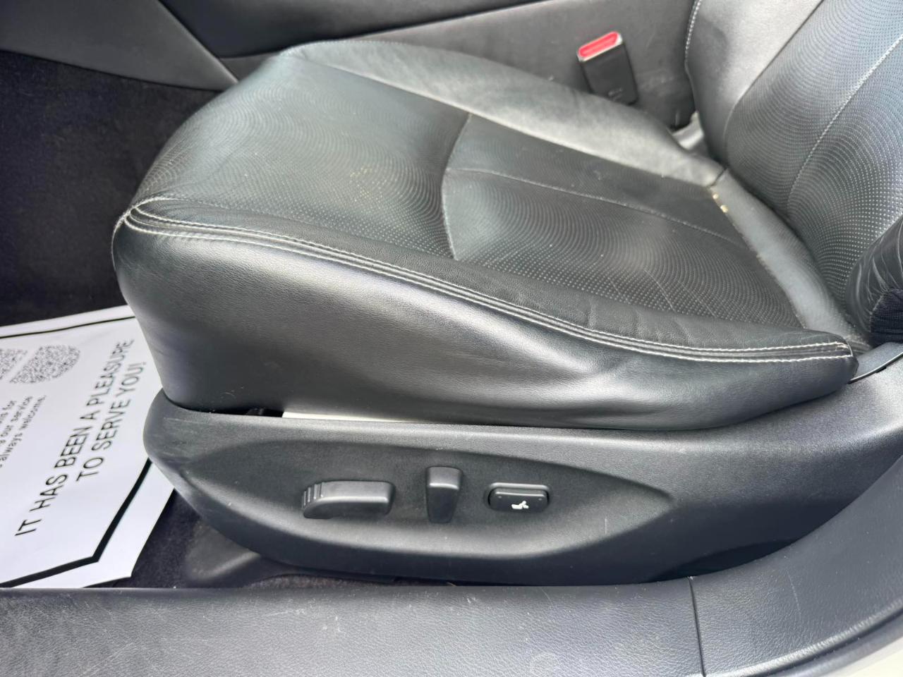 Infiniti Q50 4dr Sdn Hybrid Premium AWD 2014