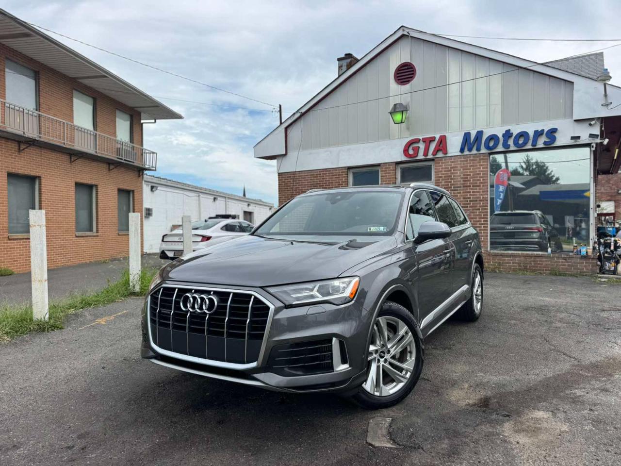 Audi Q7 Premium 55 TFSI quattro 2021