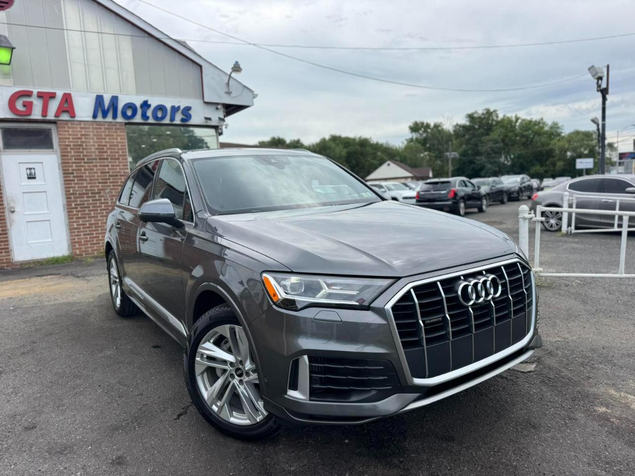 Audi Q7 Premium 55 TFSI quattro 2021