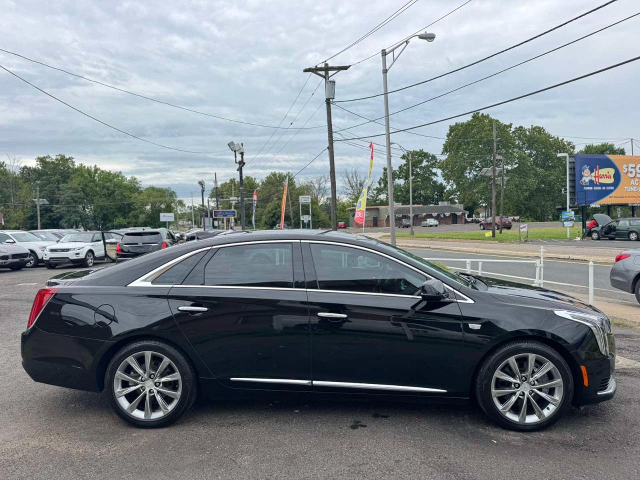Cadillac XTS 4dr Sdn FWD 2019