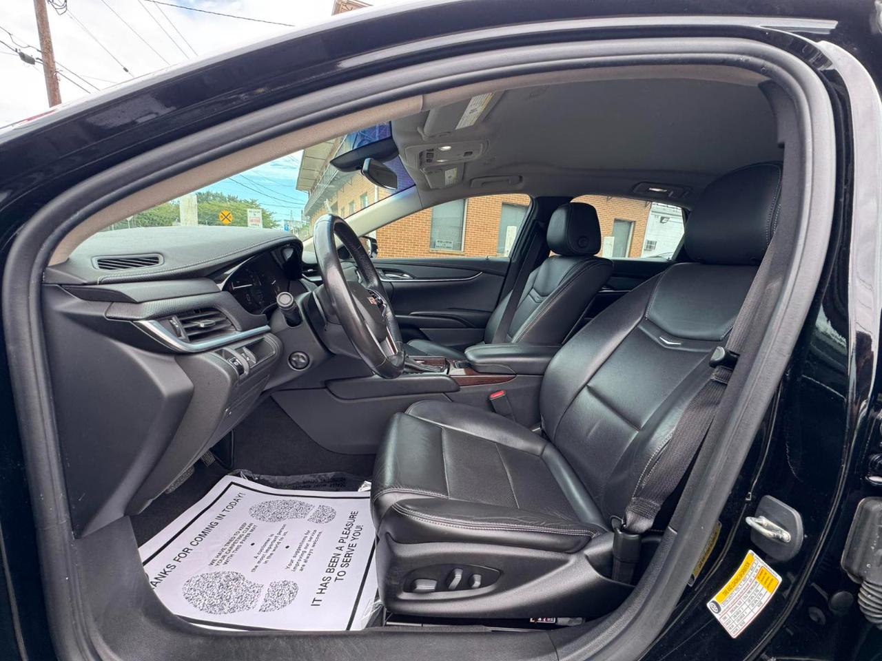 Cadillac XTS 4dr Sdn FWD 2019