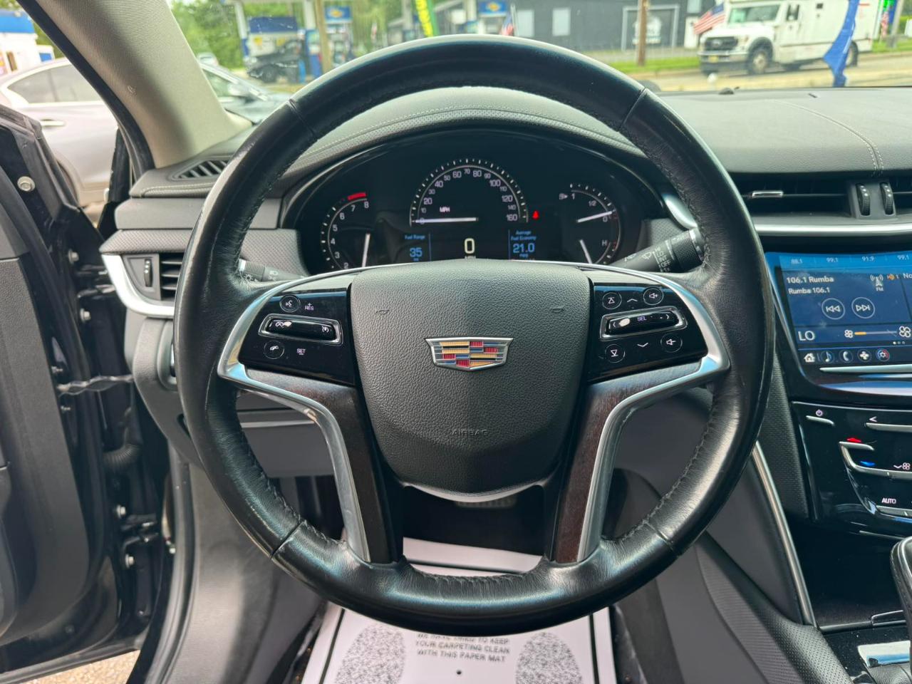 Cadillac XTS 4dr Sdn FWD 2019