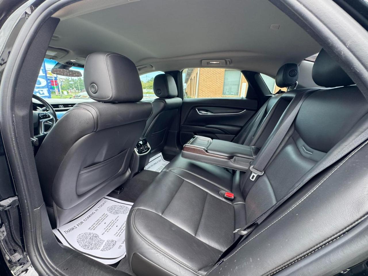 Cadillac XTS 4dr Sdn FWD 2019