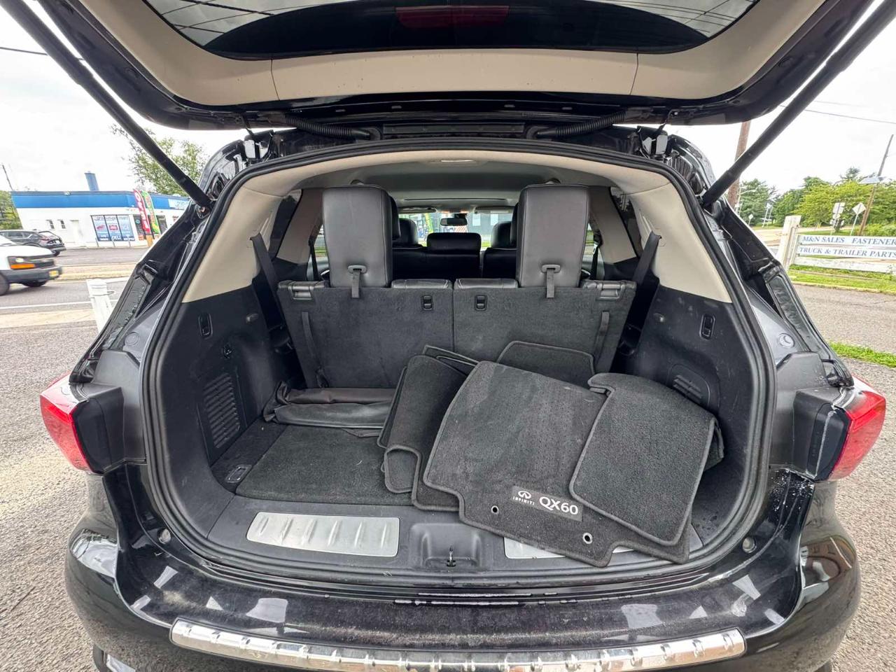Infiniti QX60 AWD 2017