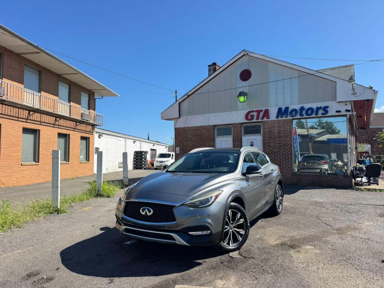 Infiniti QX30 2018.5 ESSENTIAL AWD 2018