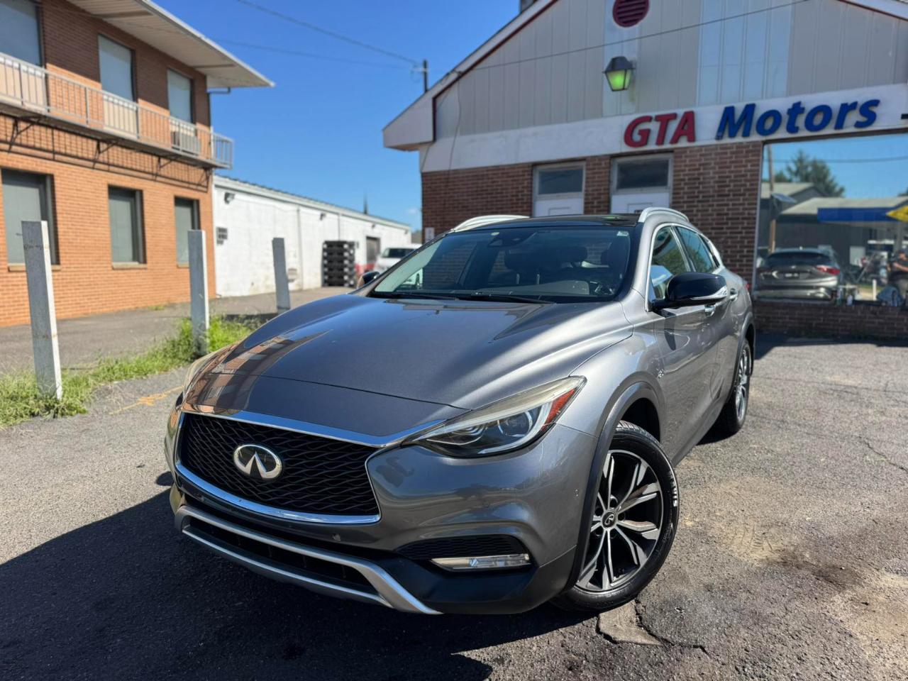 Infiniti QX30 2018.5 ESSENTIAL AWD 2018