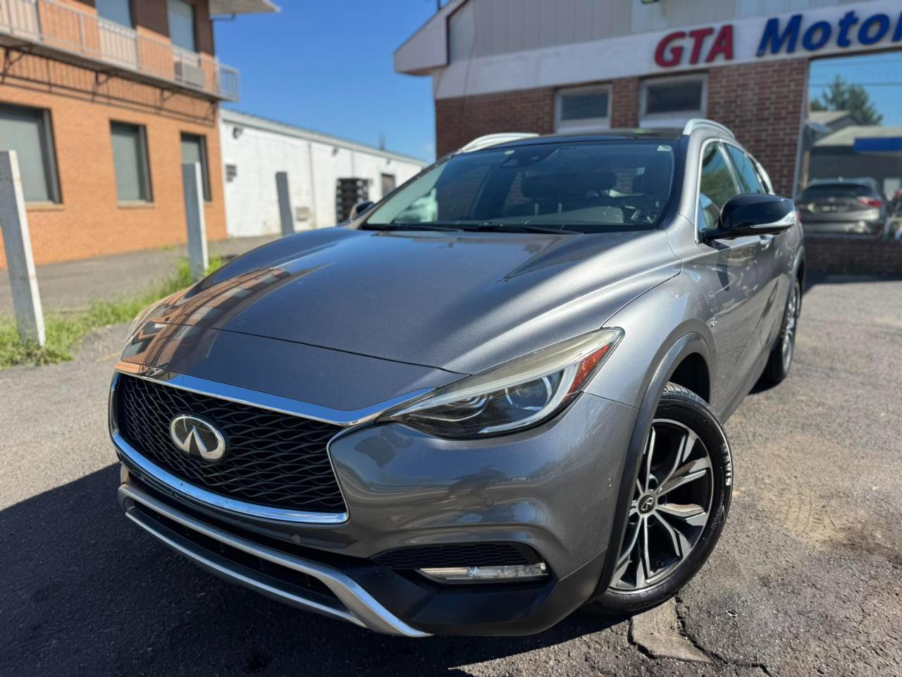 Infiniti QX30 2018.5 ESSENTIAL AWD 2018