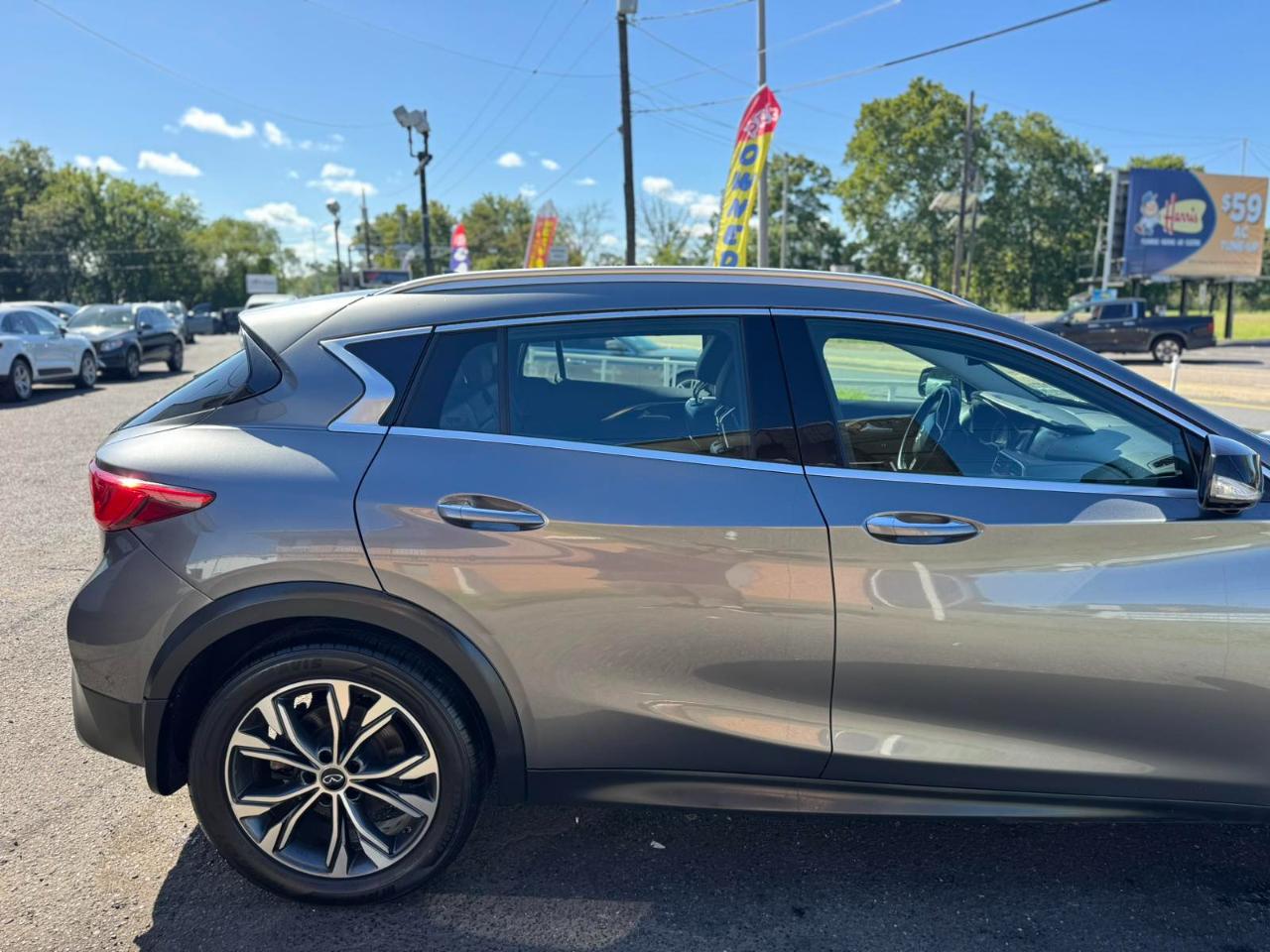 Infiniti QX30 2018.5 ESSENTIAL AWD 2018