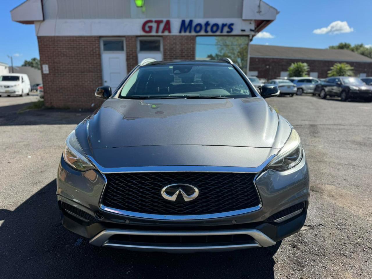 Infiniti QX30 2018.5 ESSENTIAL AWD 2018