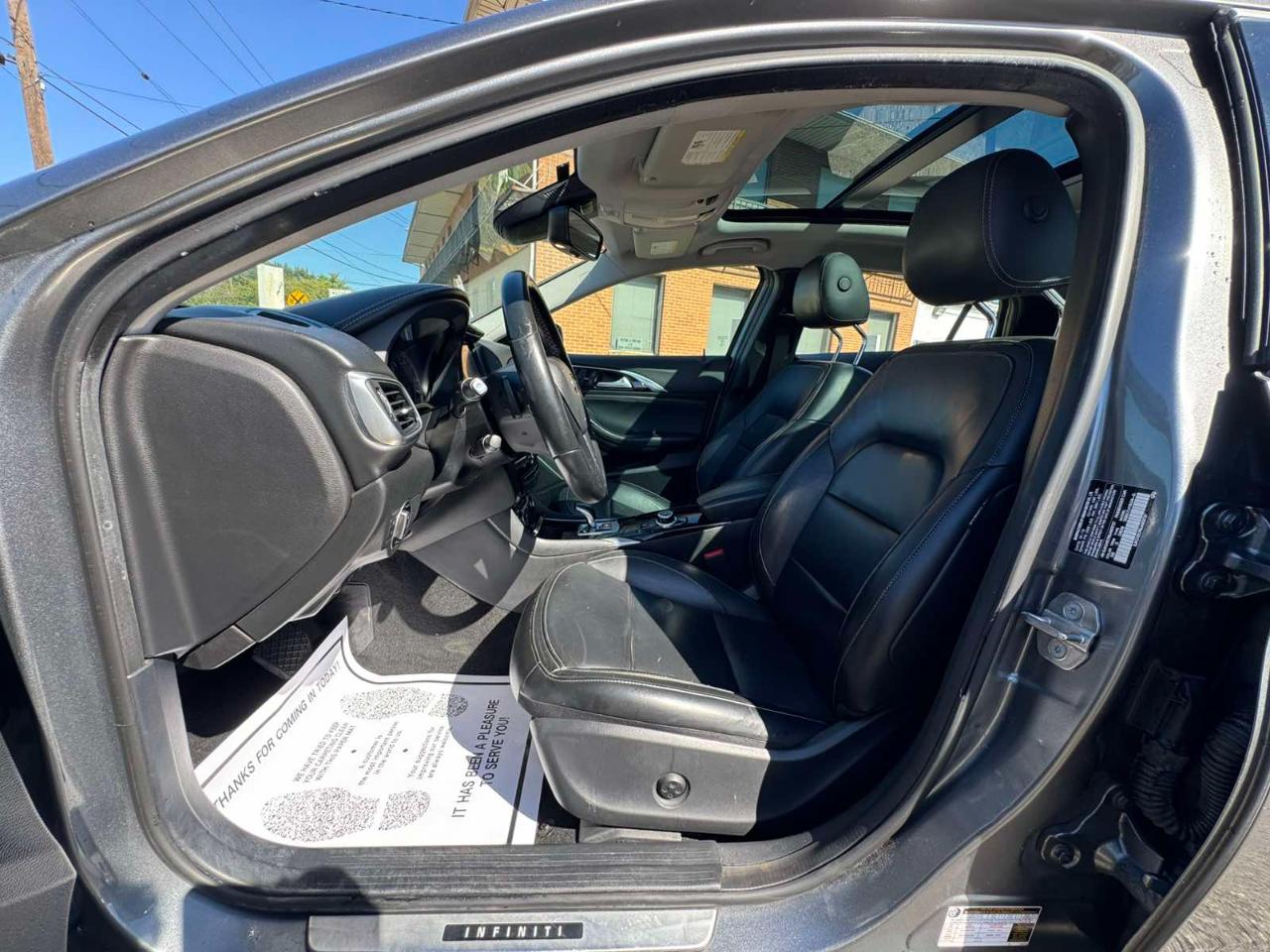 Infiniti QX30 2018.5 ESSENTIAL AWD 2018