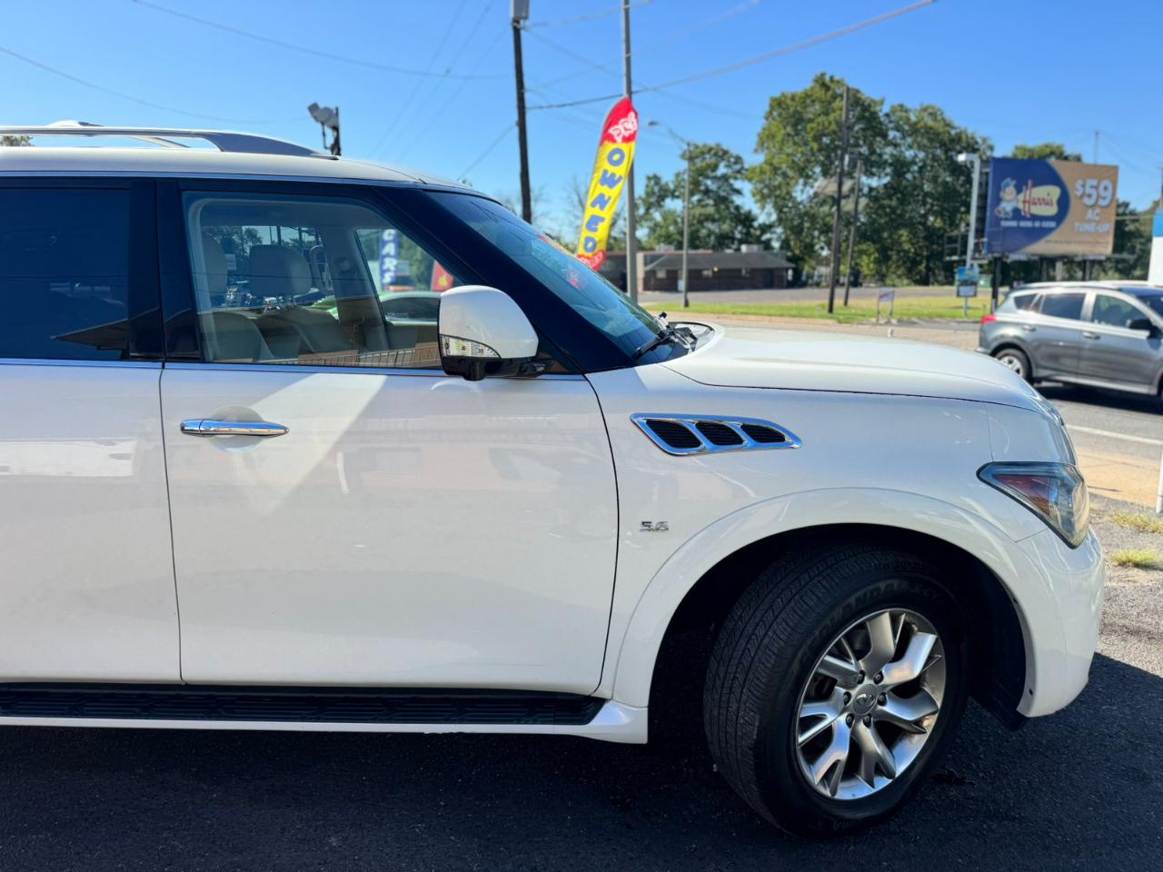 Infiniti QX80 4WD 4dr 2014