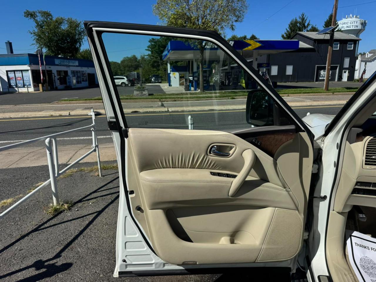 Infiniti QX80 4WD 4dr 2014