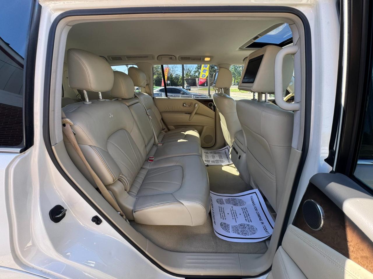 Infiniti QX80 4WD 4dr 2014