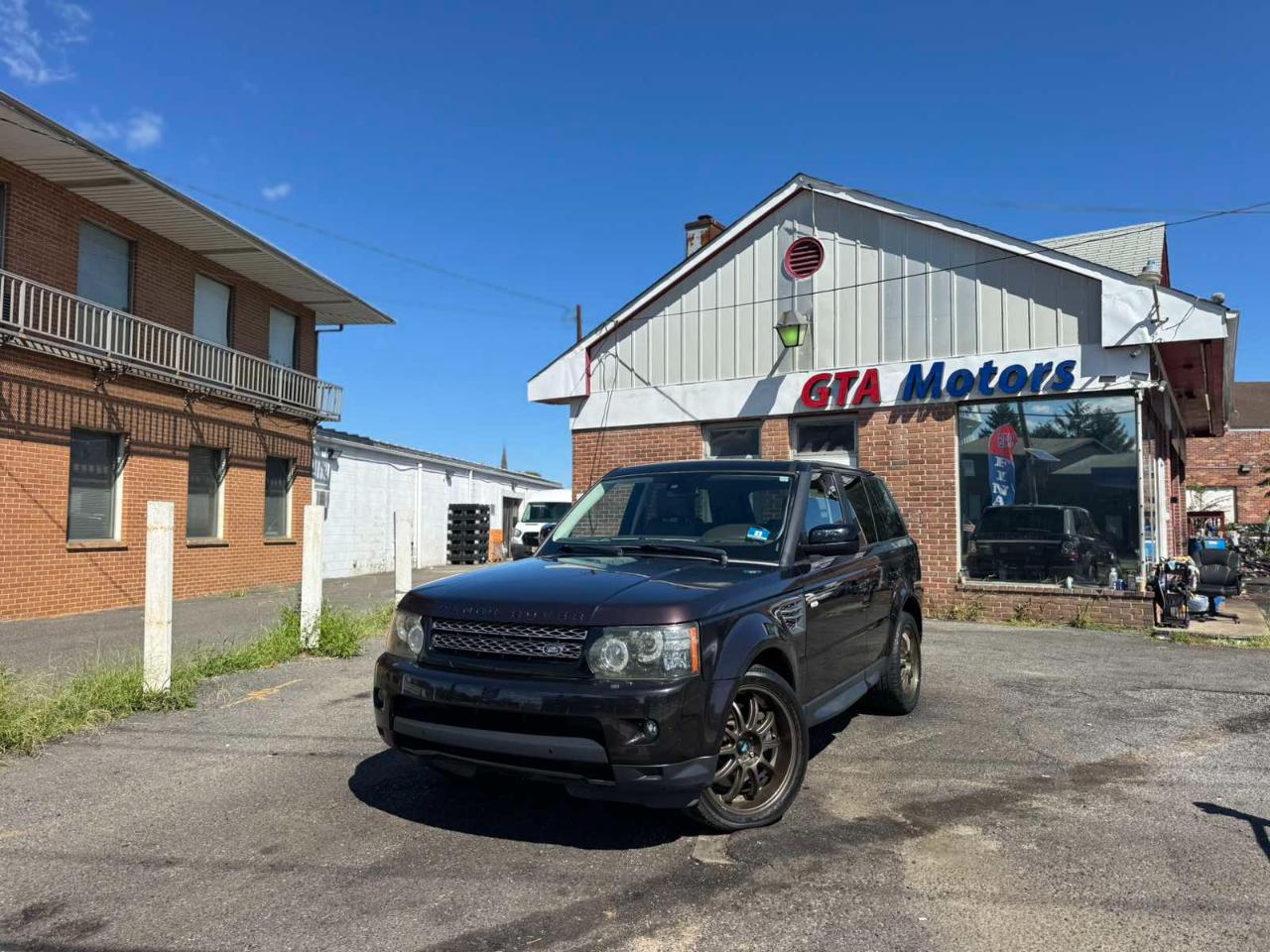 Land Rover Range Rover Sport 4WD 4dr HSE LUX 2012