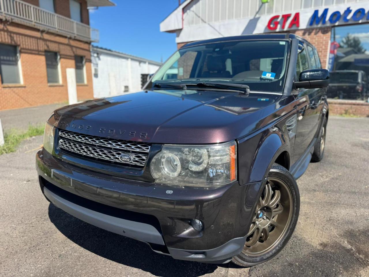Land Rover Range Rover Sport 4WD 4dr HSE LUX 2012
