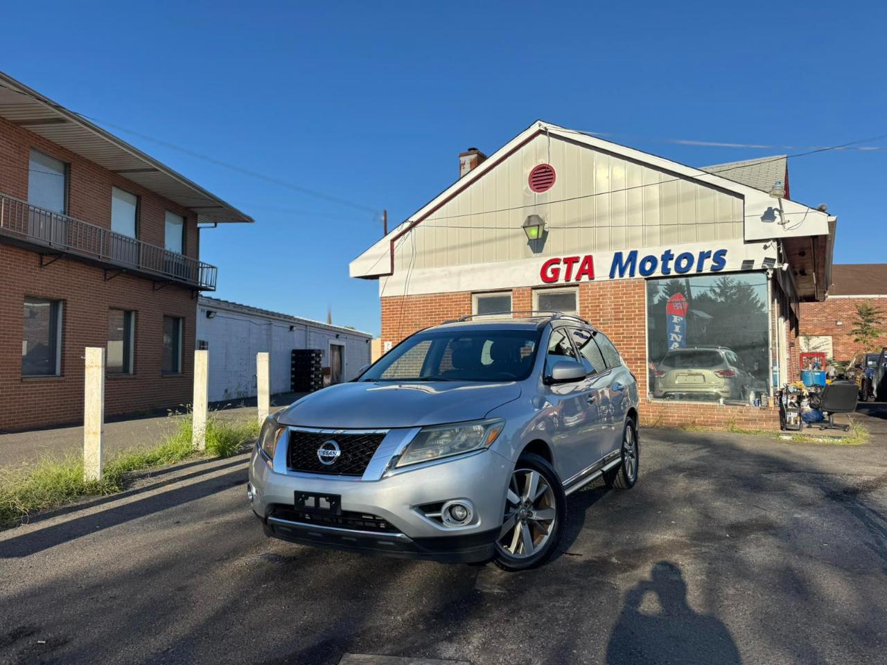Nissan Pathfinder 4WD 4dr Platinum 2014