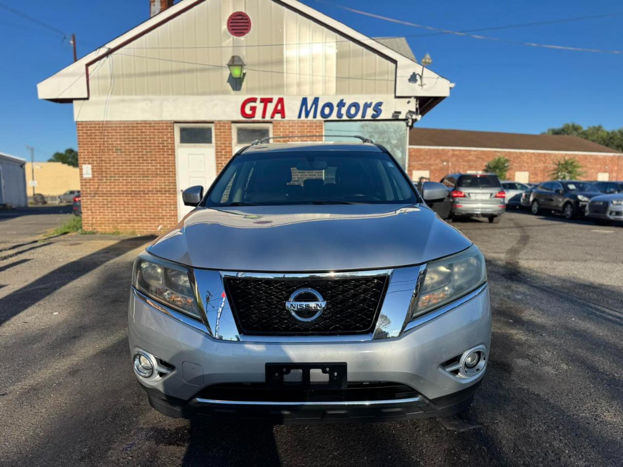 Nissan Pathfinder 4WD 4dr Platinum 2014