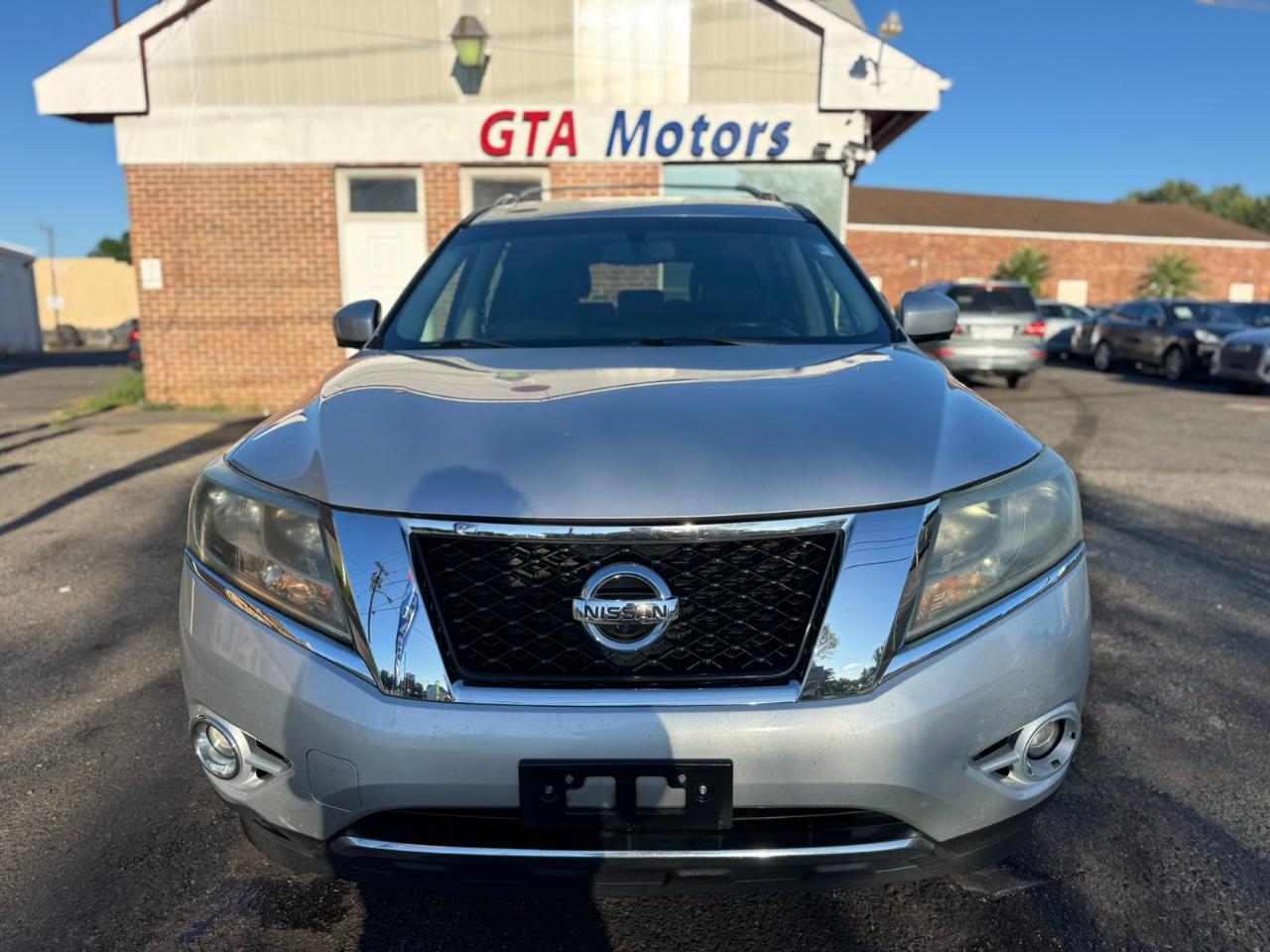Nissan Pathfinder 4WD 4dr Platinum 2014