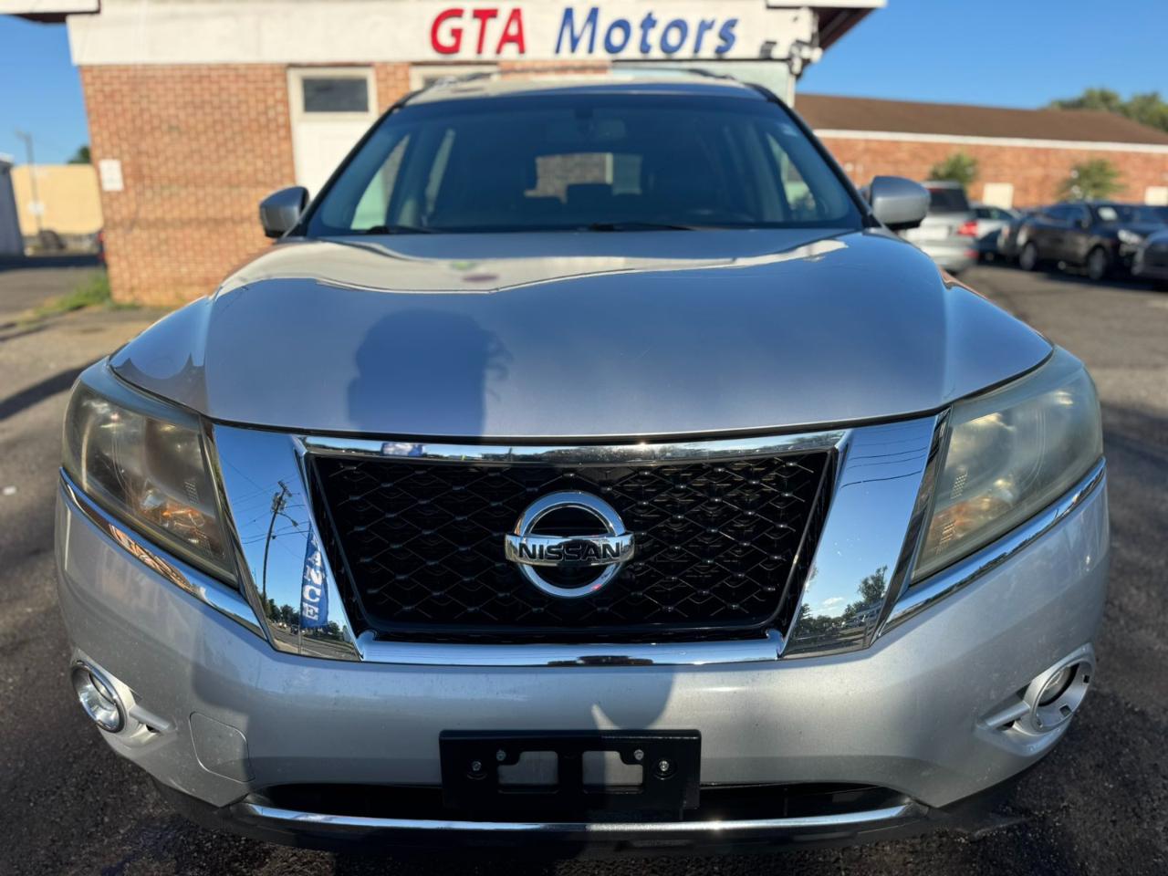 Nissan Pathfinder 4WD 4dr Platinum 2014