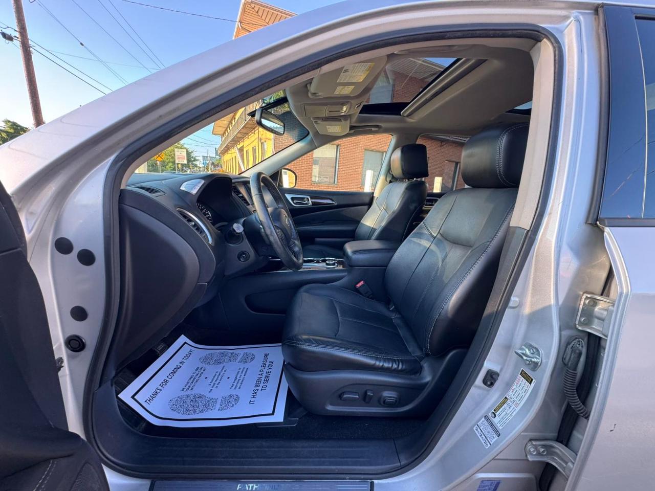 Nissan Pathfinder 4WD 4dr Platinum 2014