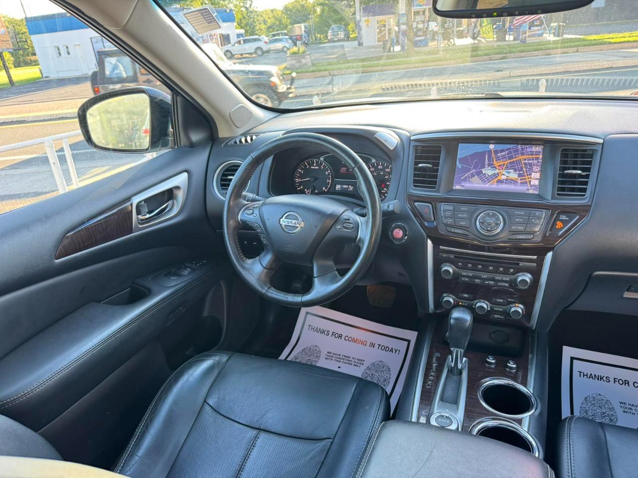 Nissan Pathfinder 4WD 4dr Platinum 2014