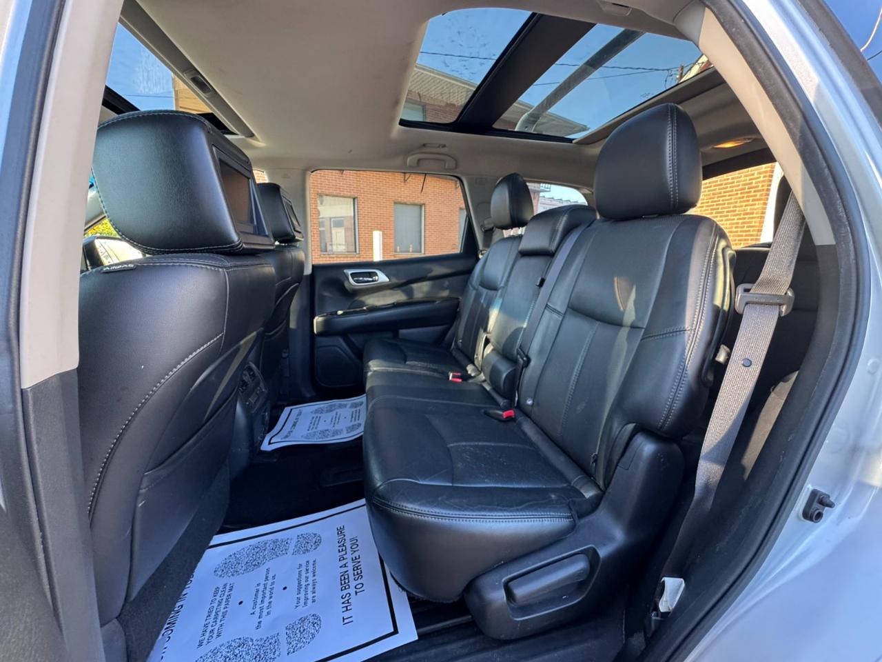 Nissan Pathfinder 4WD 4dr Platinum 2014