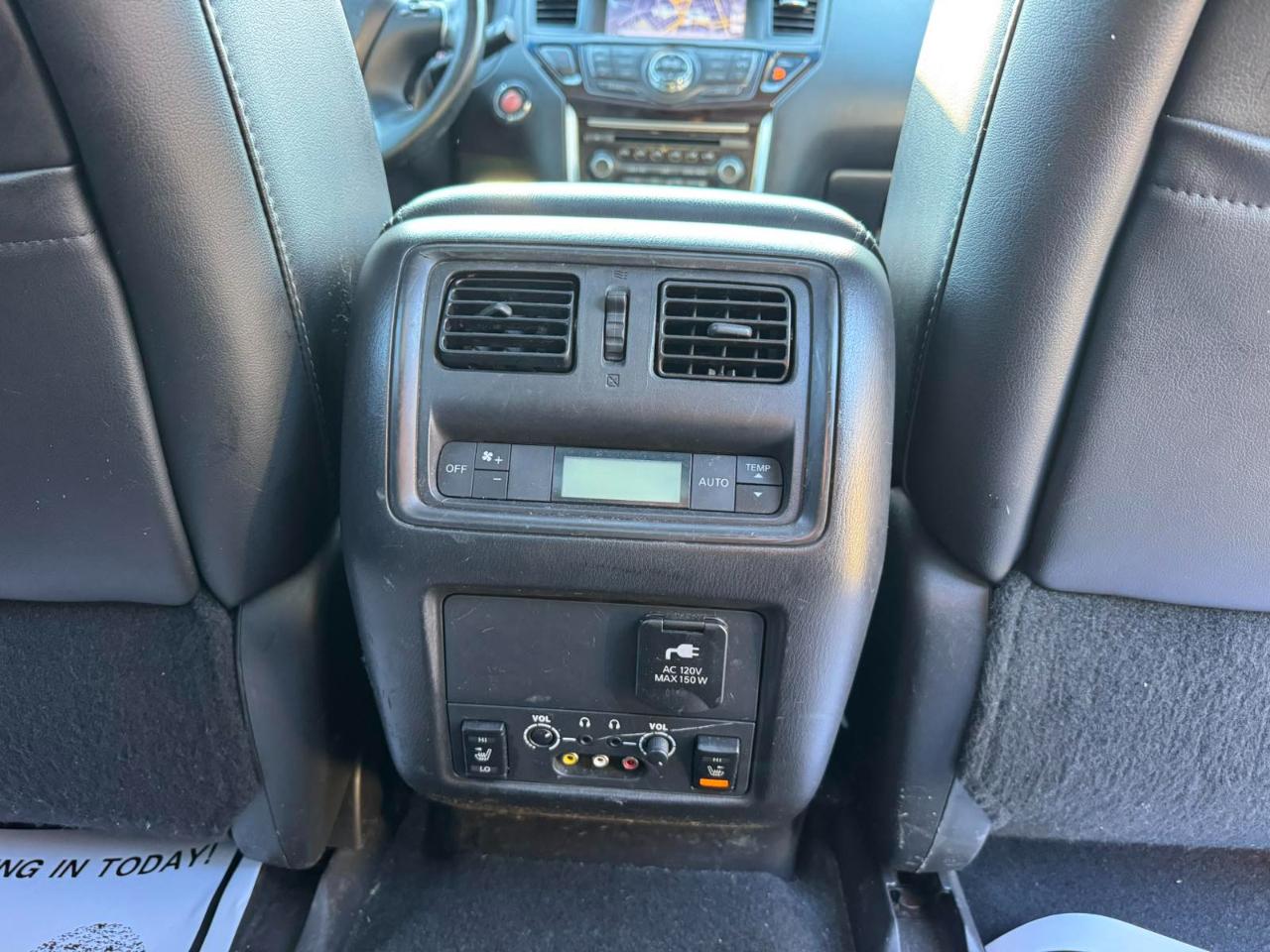 Nissan Pathfinder 4WD 4dr Platinum 2014