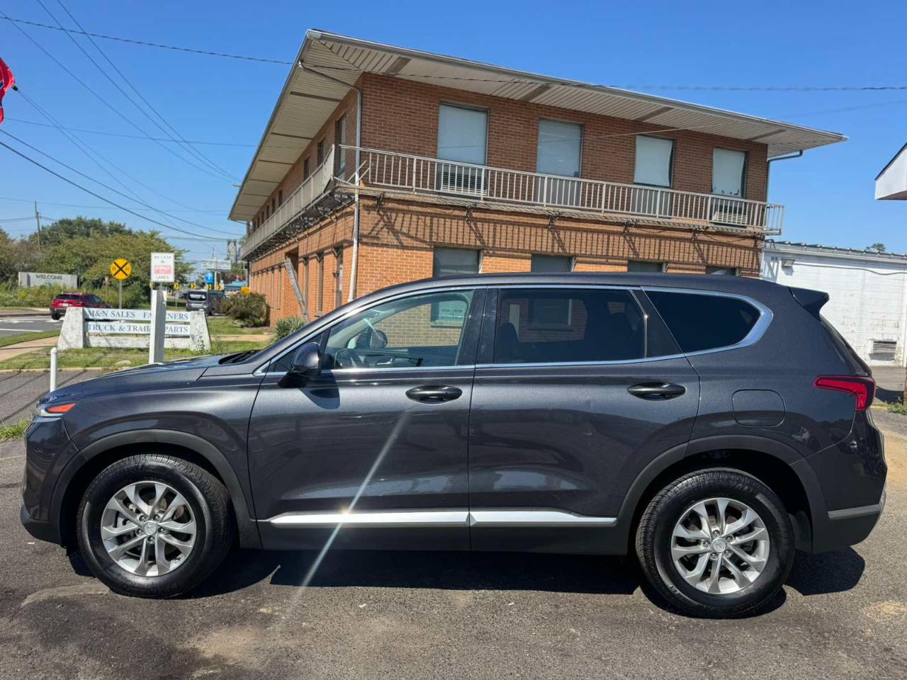 Hyundai Santa Fe SEL 2.4L Auto FWD w/SULEV 2020