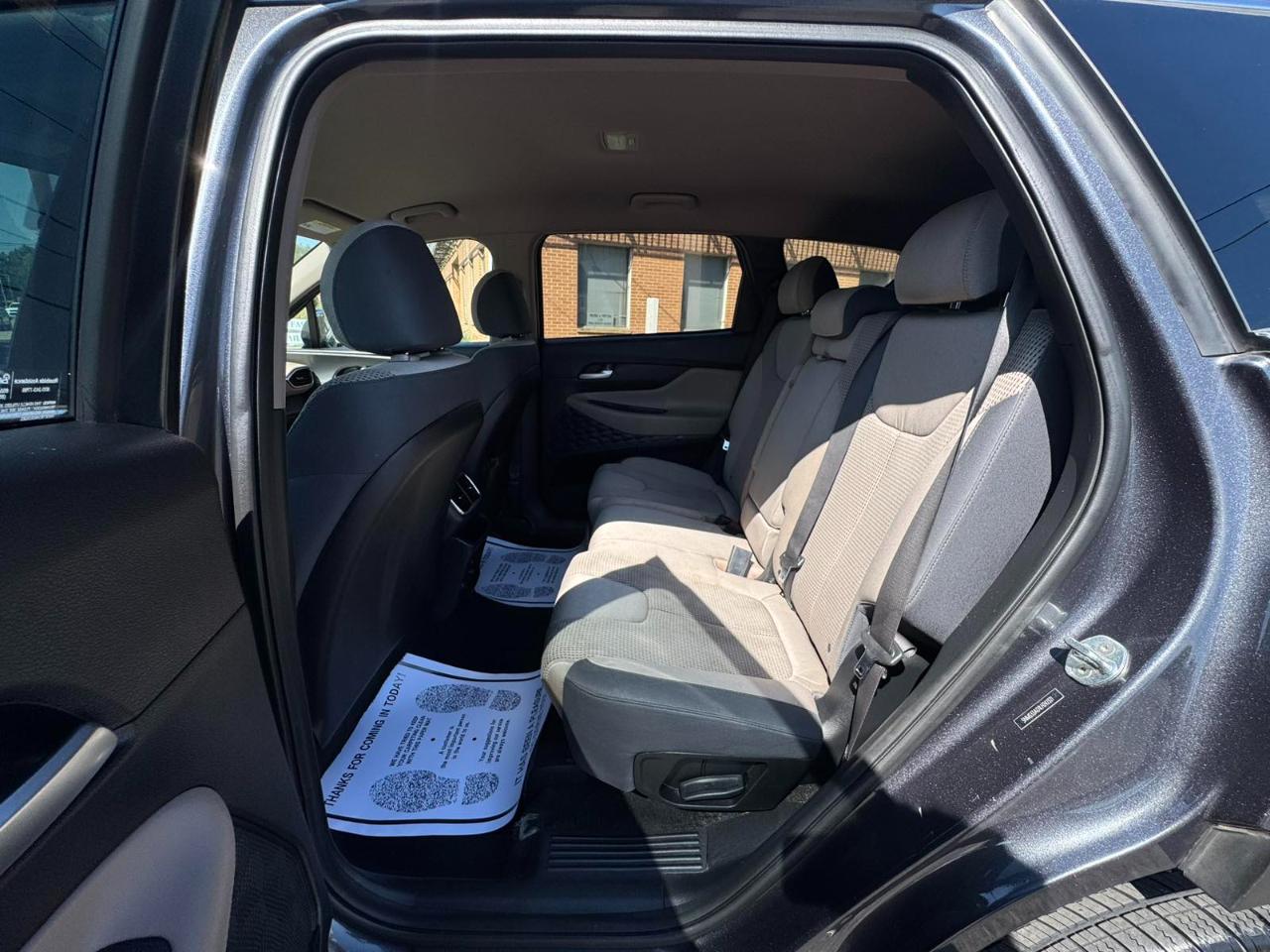 Hyundai Santa Fe SEL 2.4L Auto FWD w/SULEV 2020