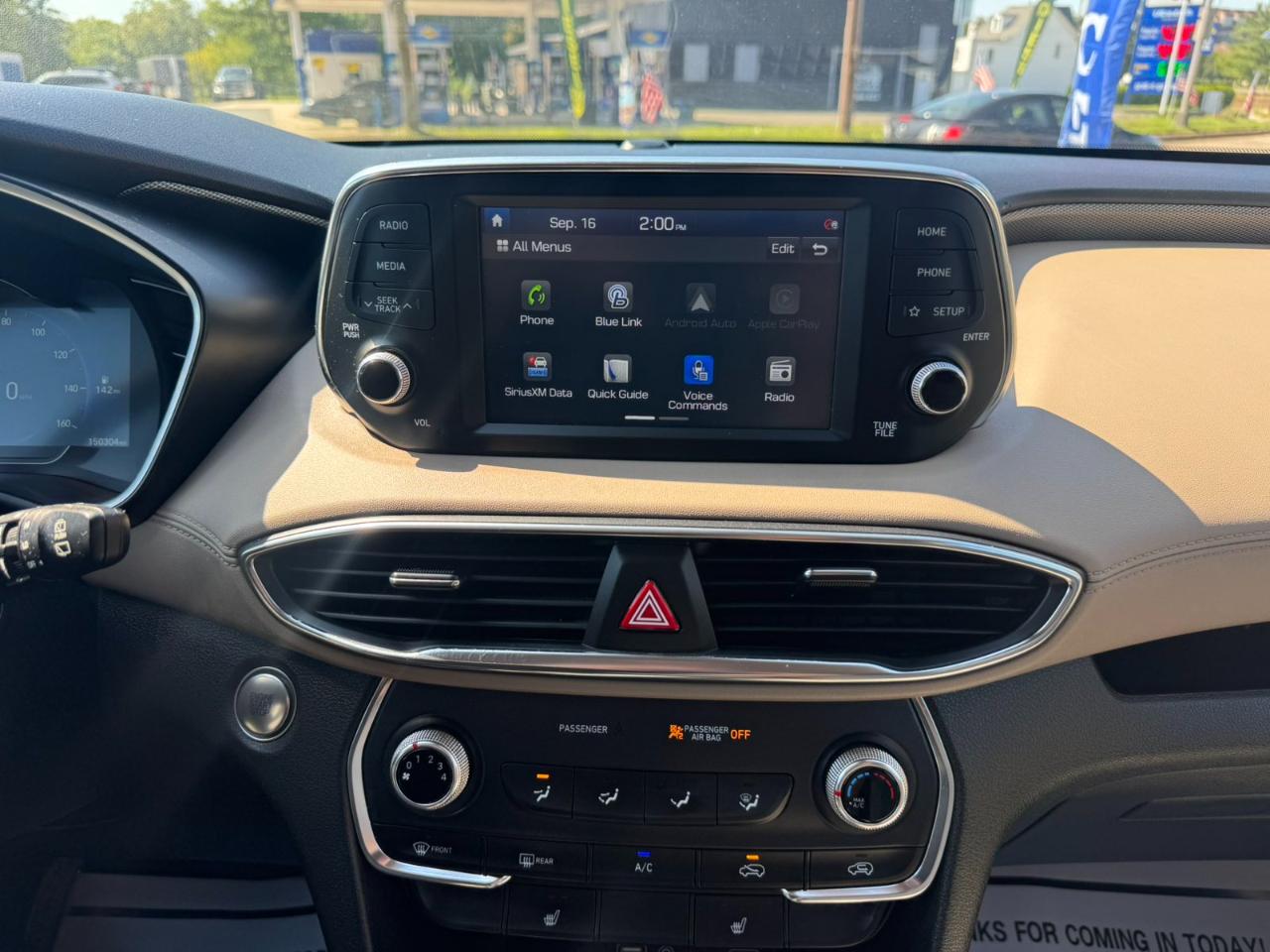 Hyundai Santa Fe SEL 2.4L Auto FWD w/SULEV 2020