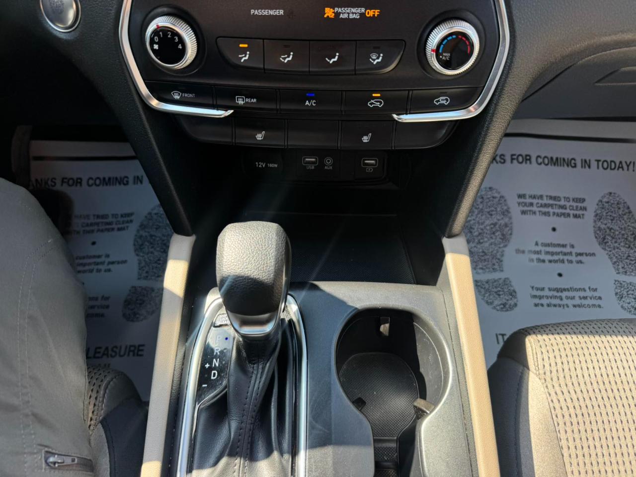 Hyundai Santa Fe SEL 2.4L Auto FWD w/SULEV 2020