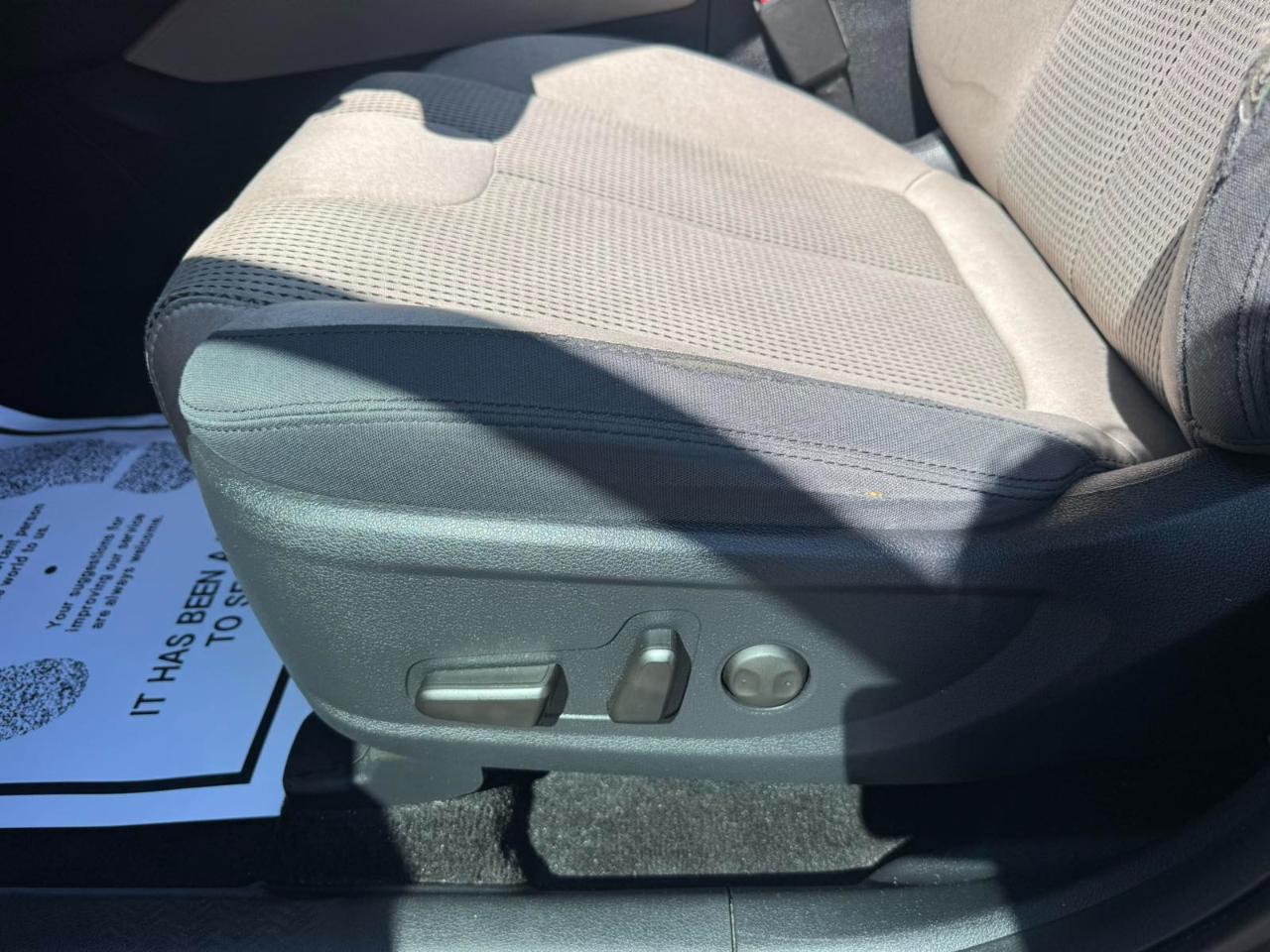 Hyundai Santa Fe SEL 2.4L Auto FWD w/SULEV 2020