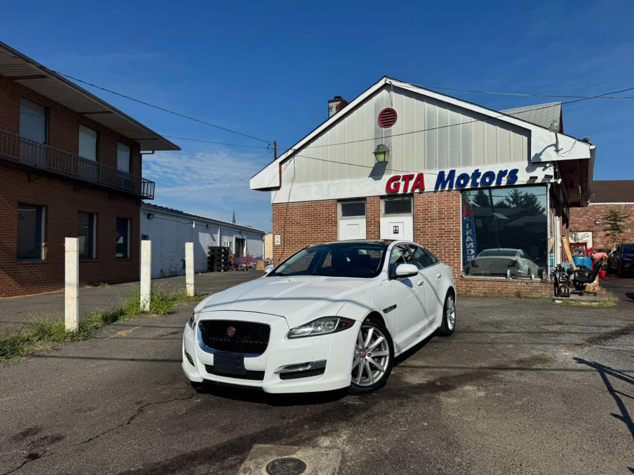 Jaguar XJ XJ R-Sport AWD 2017