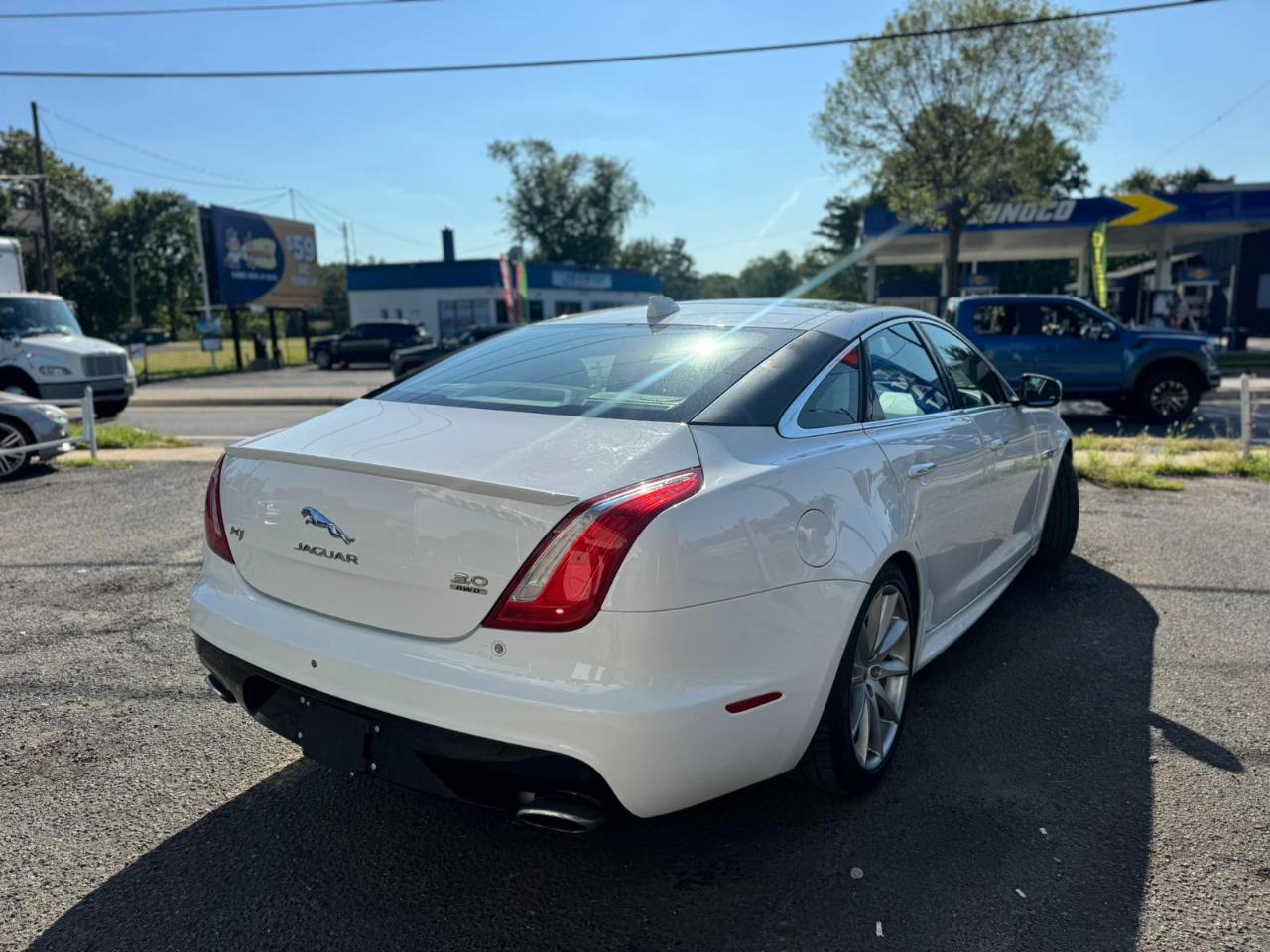 Jaguar XJ XJ R-Sport AWD 2017
