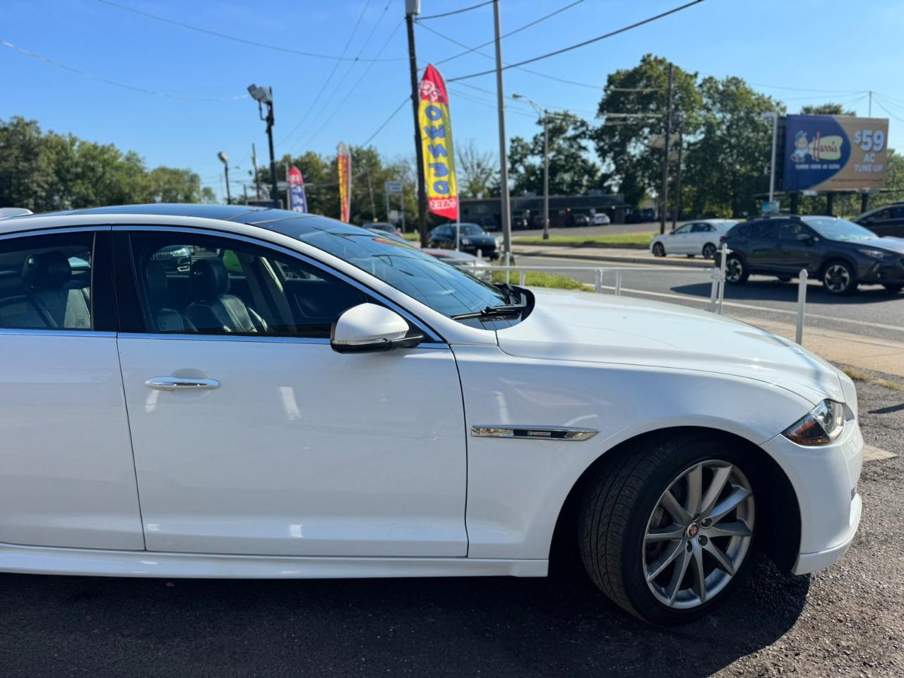 Jaguar XJ XJ R-Sport AWD 2017