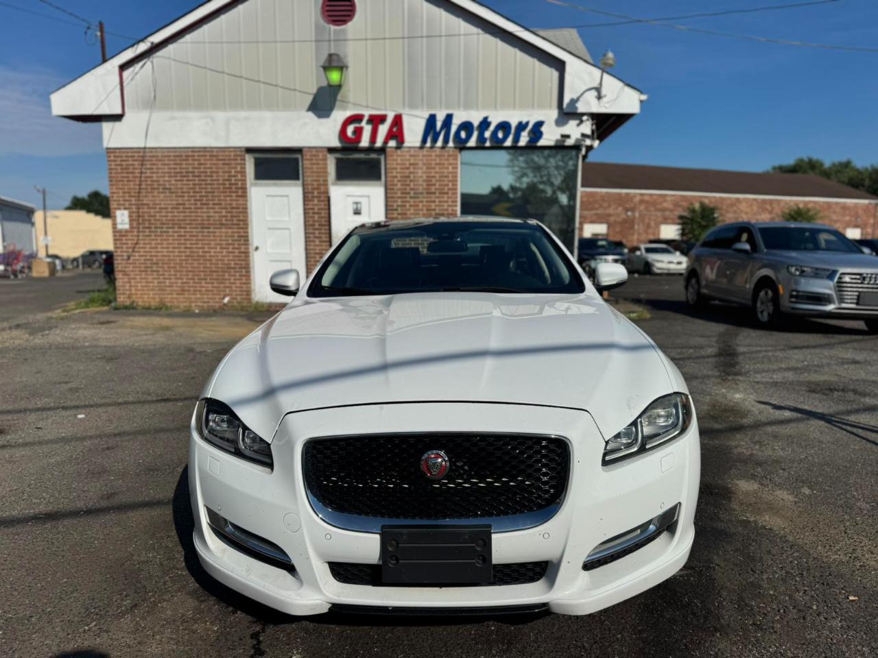 Jaguar XJ XJ R-Sport AWD 2017